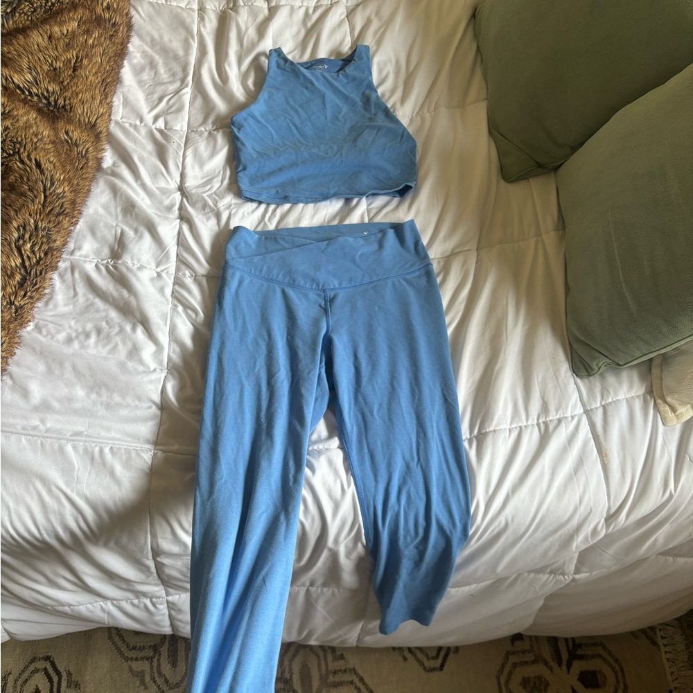 Old Navy Active Set - image 1